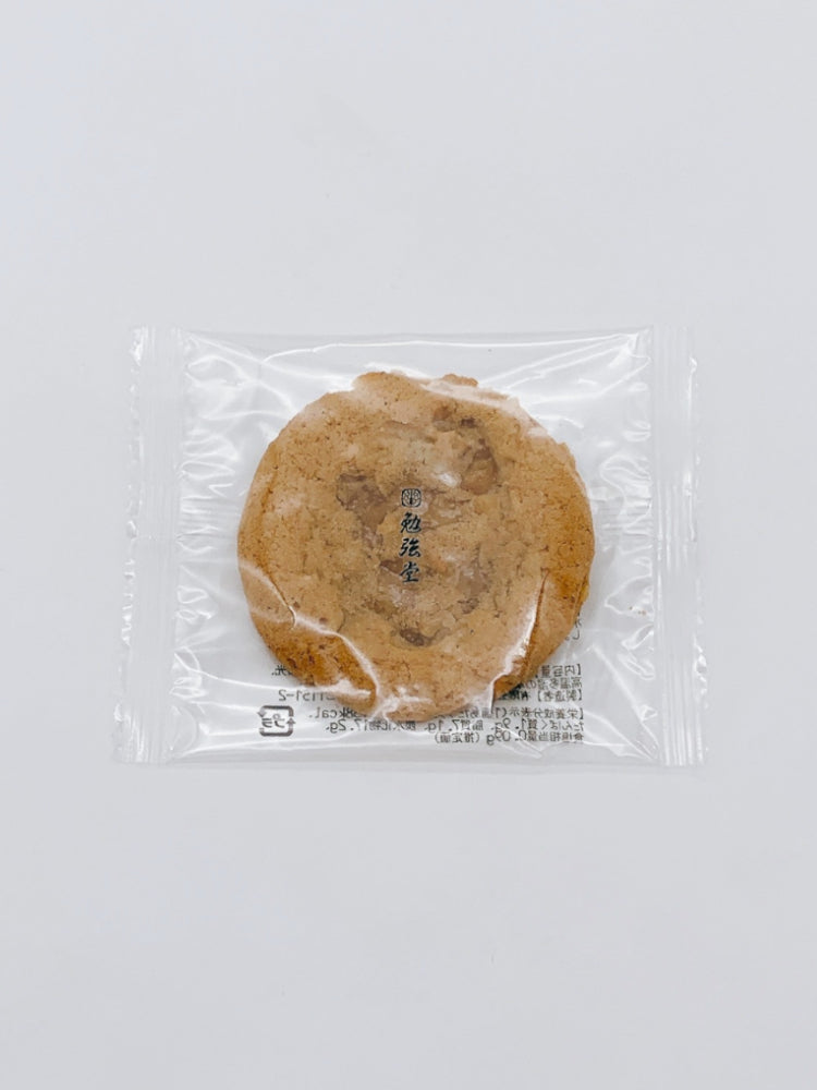 醤油餅が入ったくるみクッキー（6入）｜御菓子所勉強堂 – 有限会社勉強堂